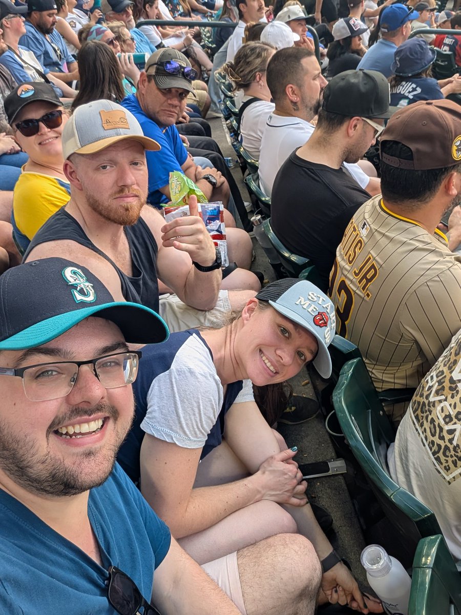 Adam 'Crafters' tweet media