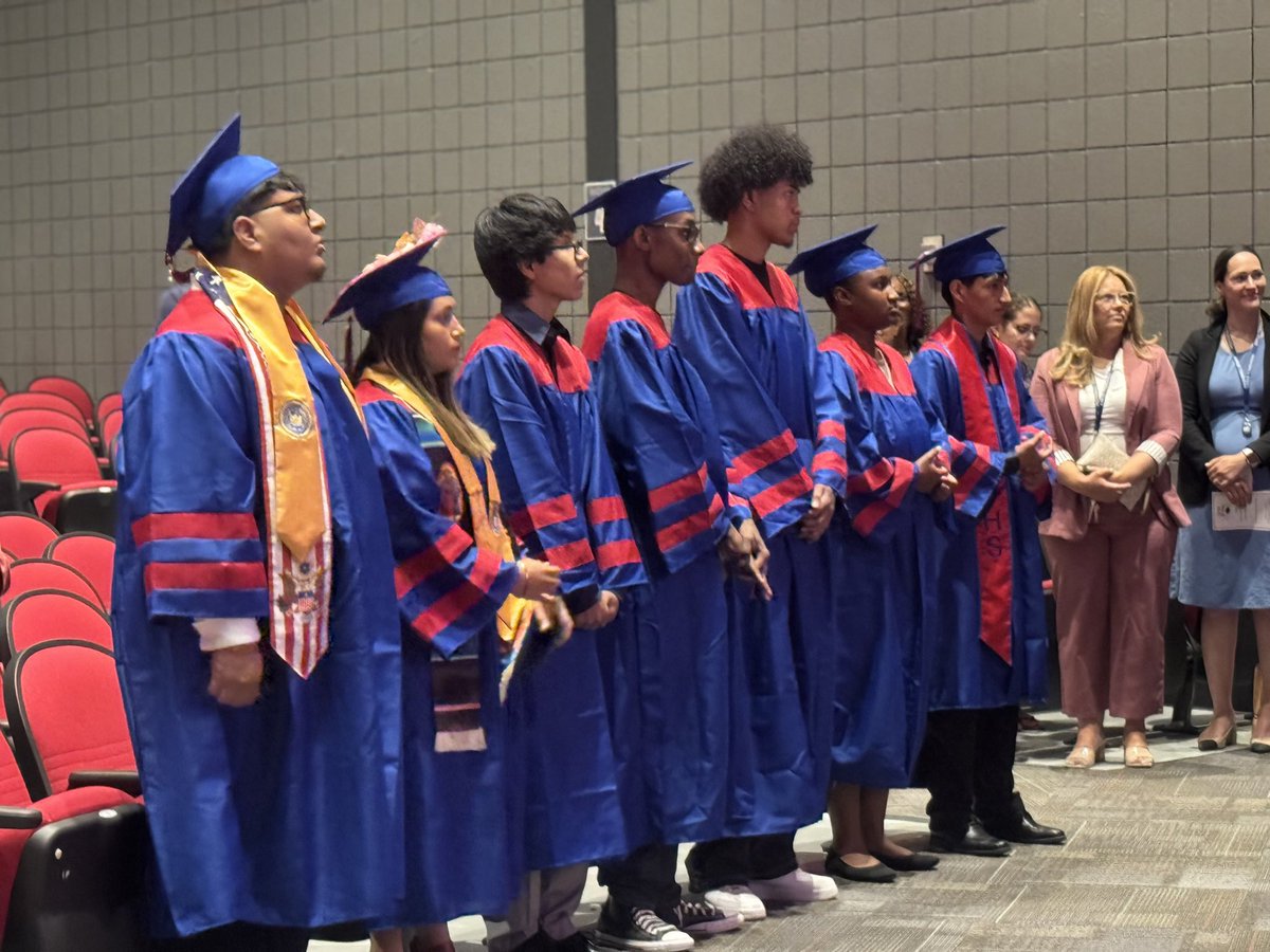 Congratulations to our August graduates! 🎓