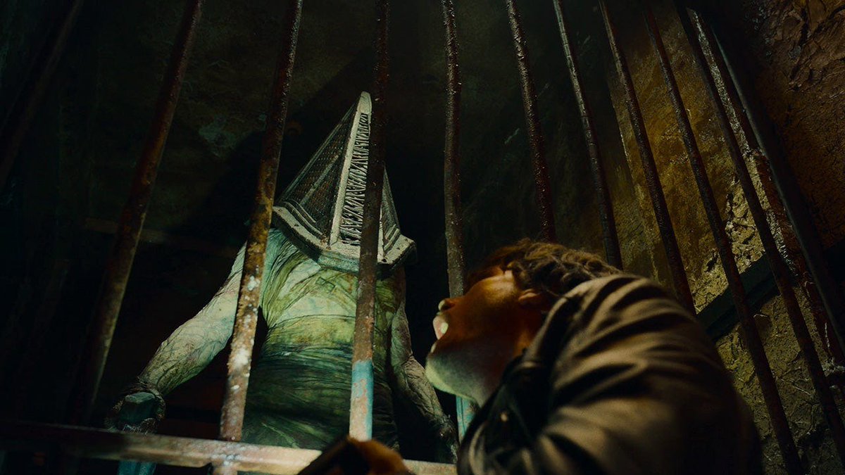The first teaser trailer for Return to Silent Hill was released today.  Christophe Gans, who directed 2006's Silent Hill, is back behind the camera for the sequel. bit.ly/45SL39M
