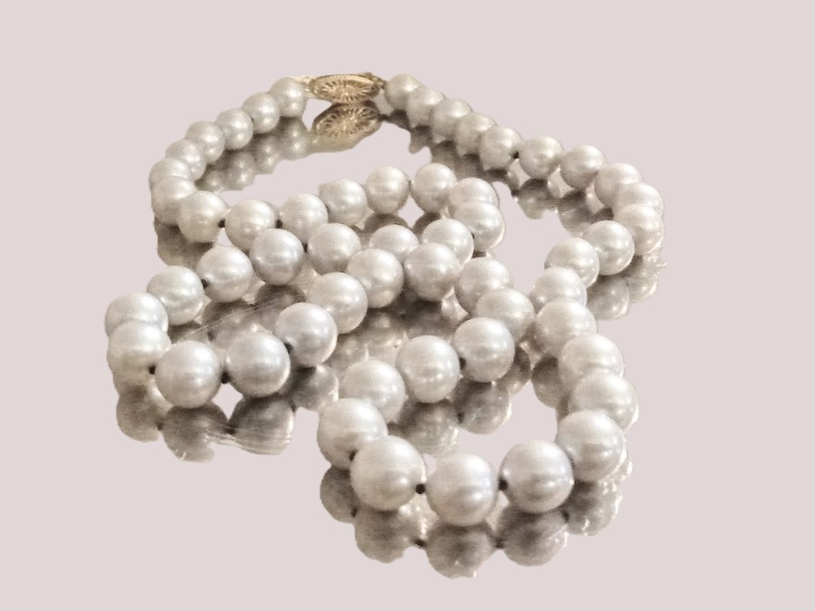 'Antique Vintage 8 5   9 mm Japanese Akoya Cultured Pearls Silver Gray 18  Necklace 14K' via <a href="/ebluejay/">Ebluejay</a> - eBluejay.com/ads/item/84511…