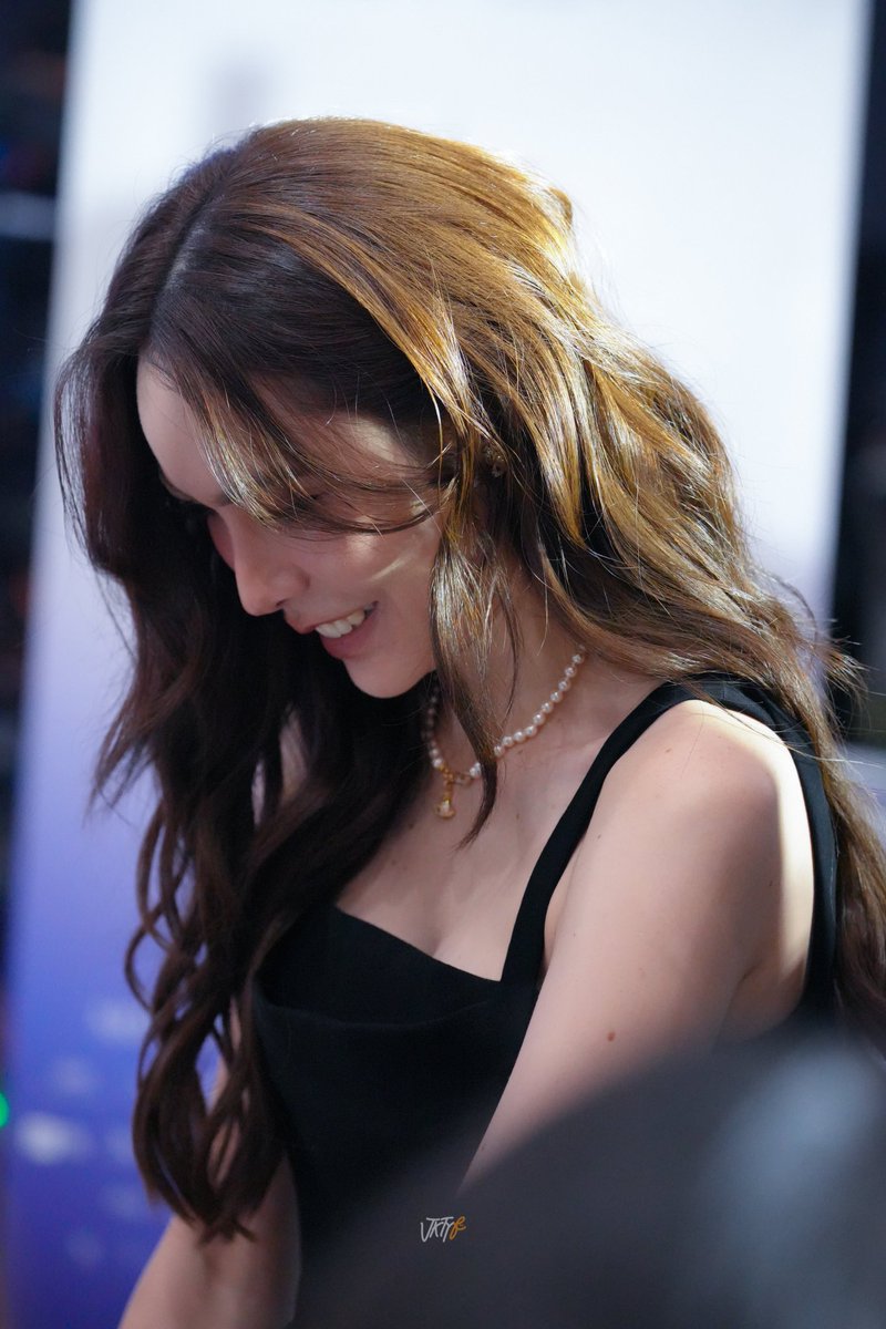 Natt'R.. Smiley of Charlotte (@nattanan2251) on Twitter photo ขอให้เป็นวันที่ดีของเร้กน้า ใช้ชีวิตให้มีความสุขนะคะคนเก่ง
FAITH IN CHARLOTTE27
#ชาล็อตออสติน #CharlotteAustin
<a href="/itscharlotty/">Charlotte Austin</a> ขอให้เป็นวันที่ดีของเร้กน้า ใช้ชีวิตให้มีความสุขนะคะคนเก่ง
FAITH IN CHARLOTTE27
#ชาล็อตออสติน #CharlotteAustin
<a href="/itscharlotty/">Charlotte Austin</a>
