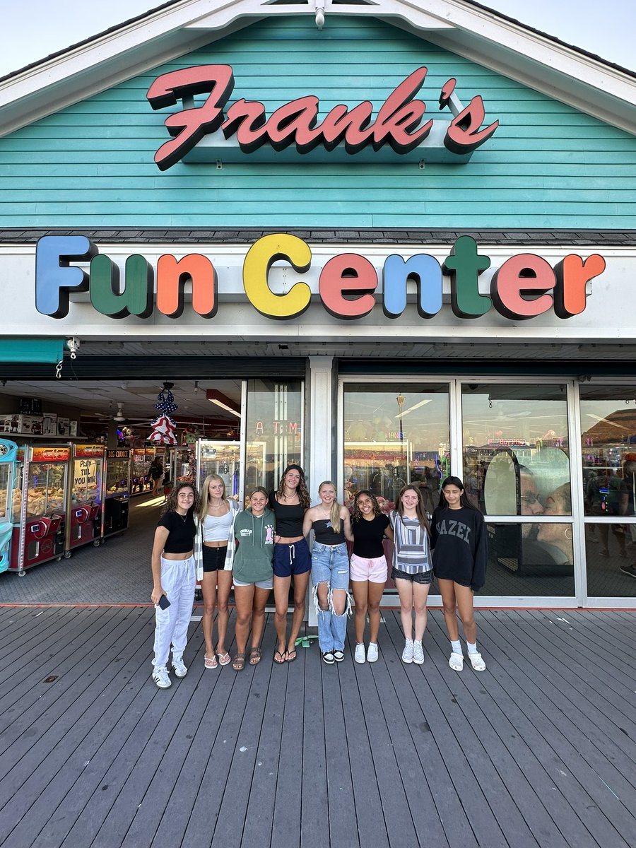 Brick Basketball tweet media