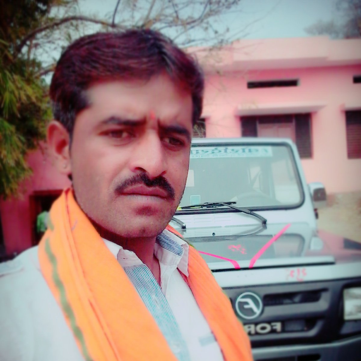 SohanGu79747346's tweet photo. #नईप्रोफ़ाइलतस्वीर https://t.co/wENw5s4BnU