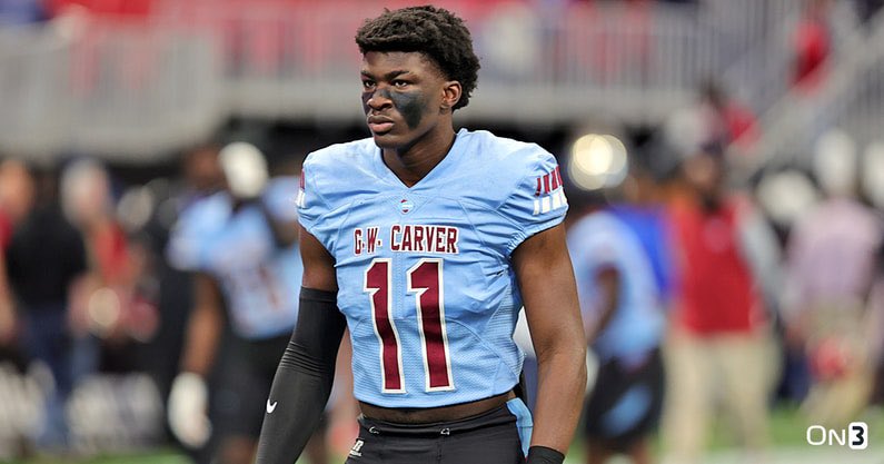 Grading the Aggies' 2026 Recruiting Class Ahead of Year Two Under Mike Elko: Defense

Evaluating and grading each of the Aggies’ position hauls to this point + intel on targets and flips for each 👍⬇️

(🔗: on3.com/boards/threads…)