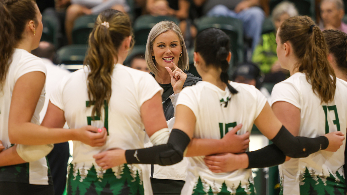 W🏐Focused and On Fire: Foresters Improve to 6-0