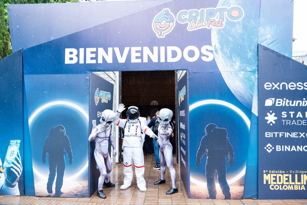 payabroad's tweet image. El @Criptolatinfest  2025 nos dejó llenos de ideas, conexiones y motivación.
Dos días hablando de futuro y cómo la cripto ya es parte de la vida real en LatAm 💚
🥳Gracias Medellín por recibirnos con tanta energía.
Seguimos construyendo, sin fronteras 🚀

#CriptoLatinFest #Abroad