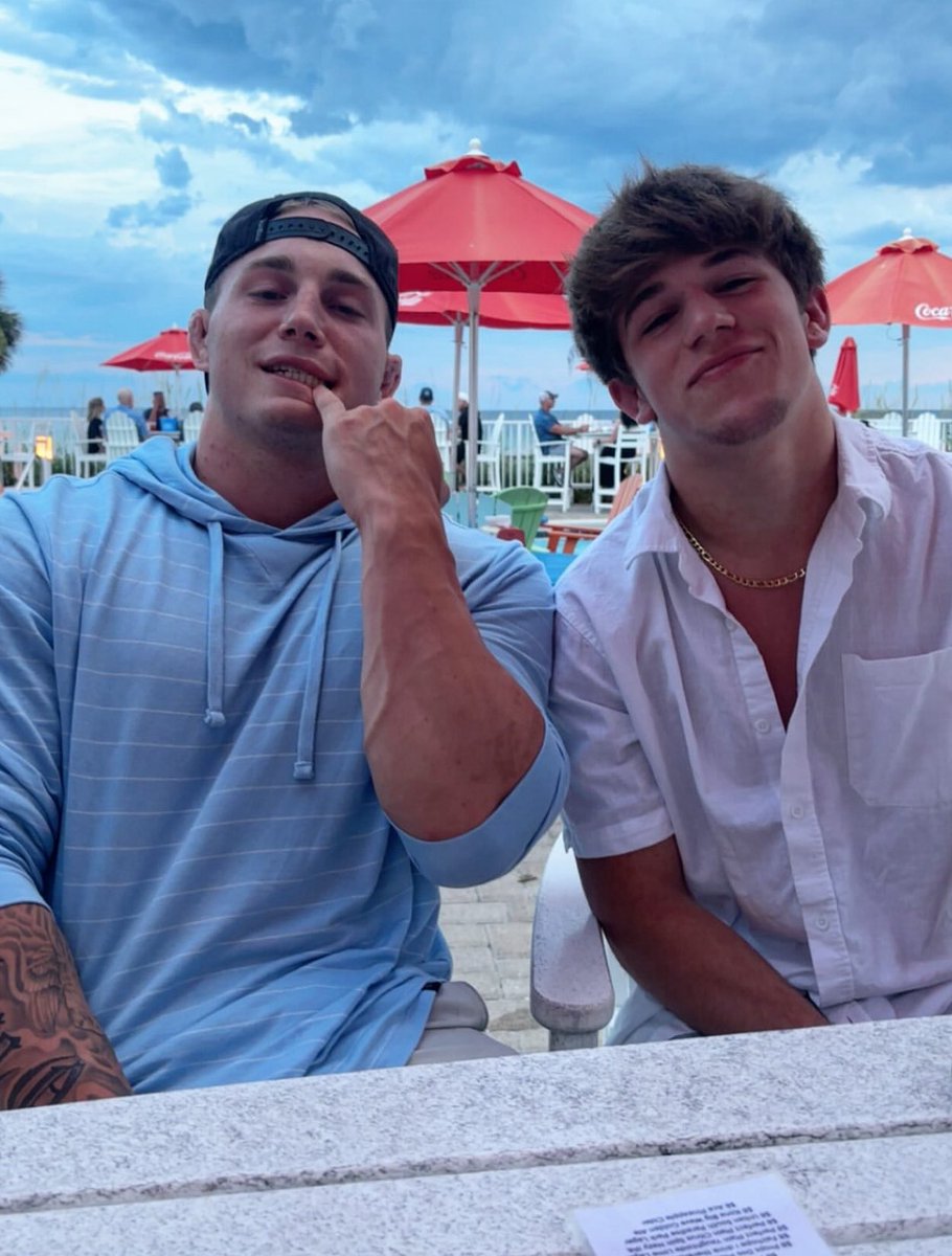 Yooo queer, ready to get your credit ruined? 😈