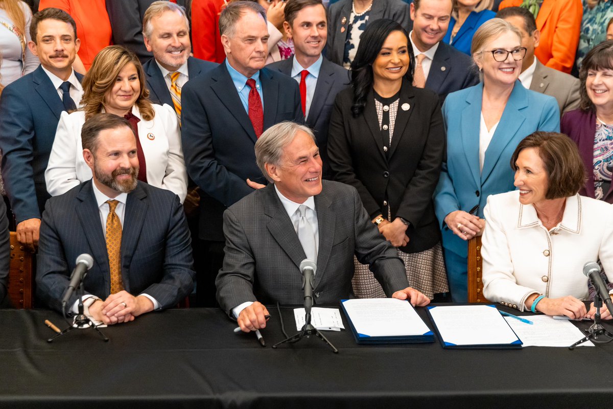 Briscoe Cain (@briscoecain) on Twitter photo Texas is NOT for sale to our enemies. 
Proud to stand with <a href="/GregAbbott_TX/">Greg Abbott</a> and my colleagues in the House and Senate as he signed SB 17 into law, banning hostile foreign nations from buying up our land. 
🇺🇸 A huge America First victory! 🇺🇸 Texas is NOT for sale to our enemies. 
Proud to stand with <a href="/GregAbbott_TX/">Greg Abbott</a> and my colleagues in the House and Senate as he signed SB 17 into law, banning hostile foreign nations from buying up our land. 
🇺🇸 A huge America First victory! 🇺🇸