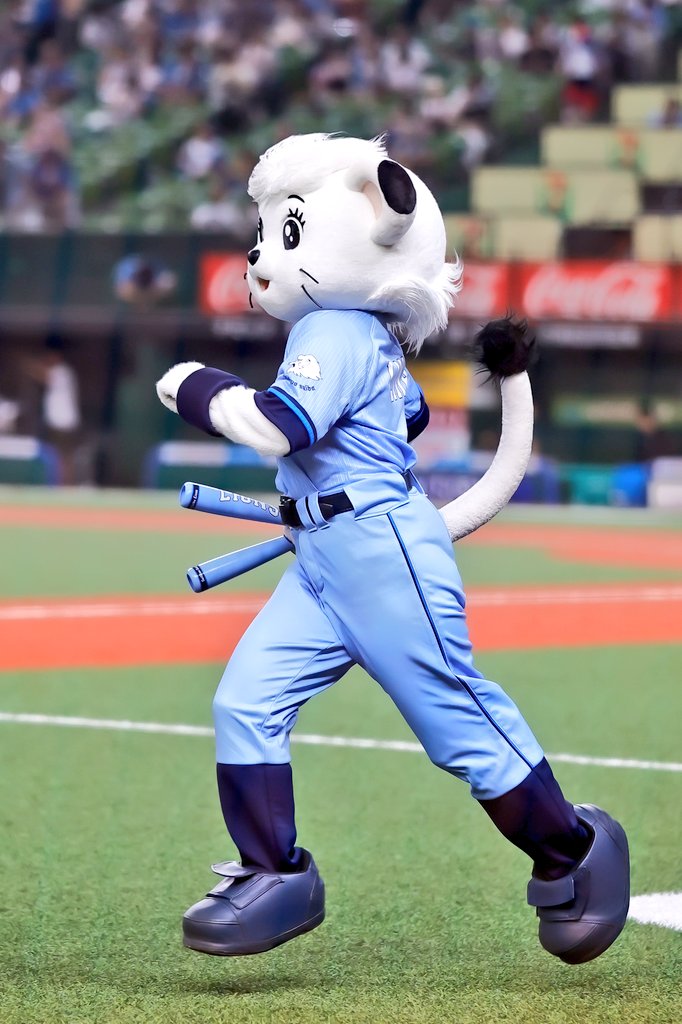 地平駈けてたライナちゃん
#ライナかわいい