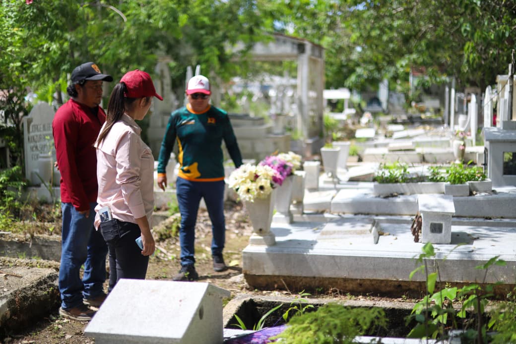 Supervisa Yensunni Martínez condiciones de panteones en Chetumal y anuncia plan integral de limpieza dlvr.it/TMjKcR