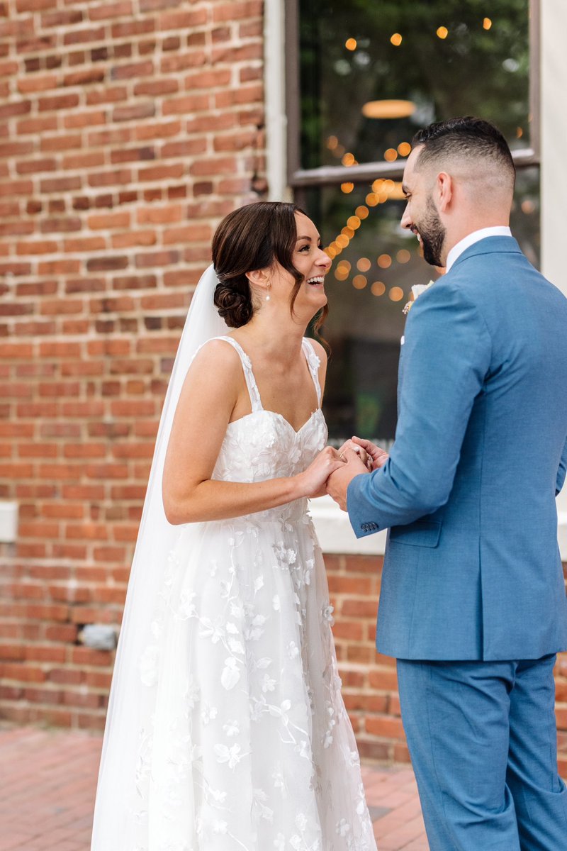 tsyoungreckless's tweet photo. marriage is very chic rn good choice @taylorswift13 

(an excuse to post pics here that i haven’t yet 🙂‍↕️) https://t.co/J28cS5ZP2e