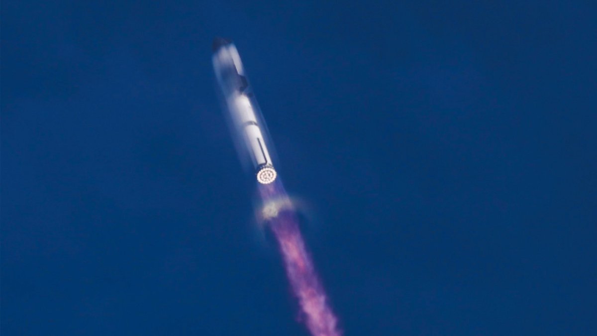 Amazing views and sound of Starship Flight 10 by <a href="/jroth304/">JUSTIN ROTH</a> … video link in the comments below!