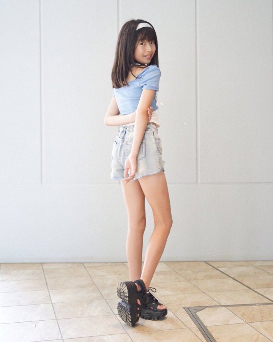 mao546366959430's tweet image. おはようございます✨
夏休み最終日🌻

最後の締めくくりは、
バスケ4時間〜ダンス1時間半レッスン✨

早寝早起き、健康的な夏休みでした🌻

#小学生
#夏休み
#子役
#モデル
#カメラ撮る人と繋がりたい