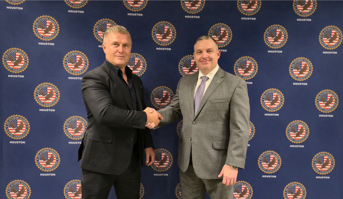 I enjoyed meeting the new Houston FBI Chief, Douglas A. Williams, Jr., at the FBI Houston Citizens Academy Alumni Association. I look forward to spending more time with him, the FBI team, and the Citizens Academy class of 2025 in the coming months.

I am eager to learn more about