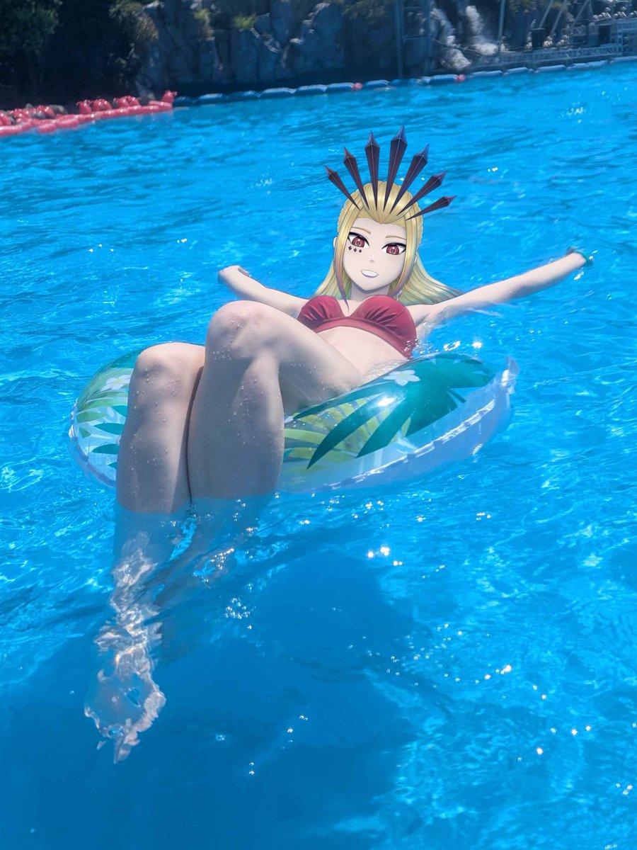 IrastoRita's tweet photo. Water Park Day!
The day was hot, but my bod is hotter!🥵

With blue water and sun, getting the lighting was a fun challenge. Also the close cast shadows are more intense which made things even trickier. https://t.co/QfcyTUba1x