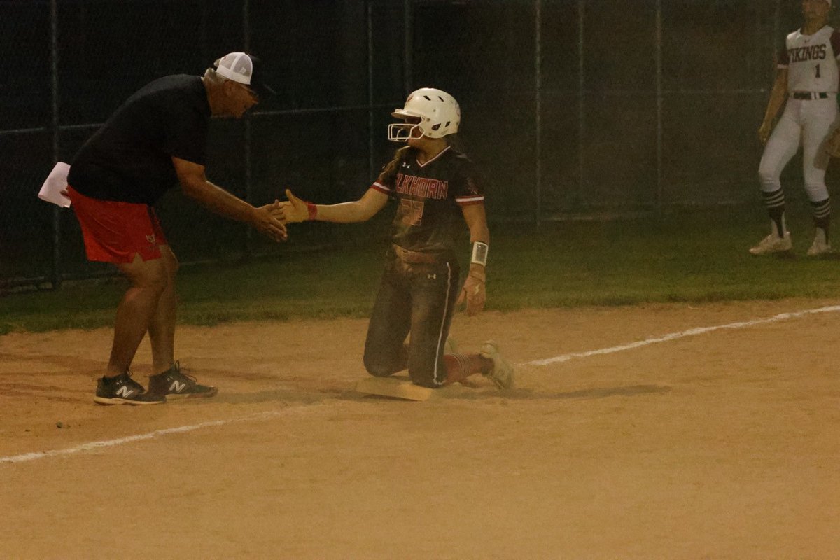 GAME FINAL

Waverly - 1
Antlers - 5