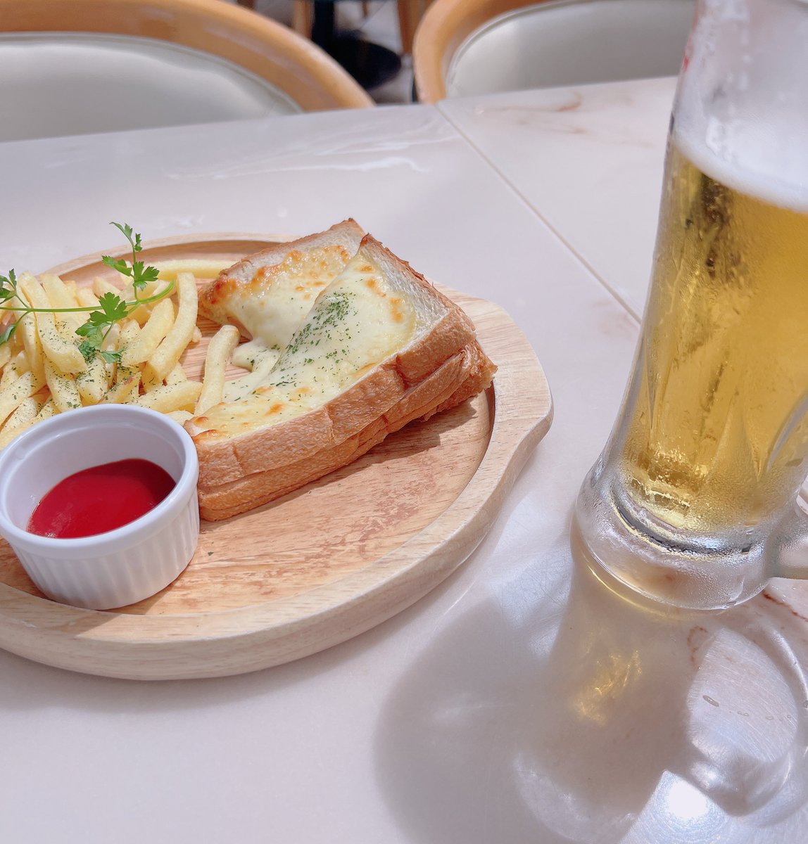 あるふaとぬいがはしゃいでる✈️