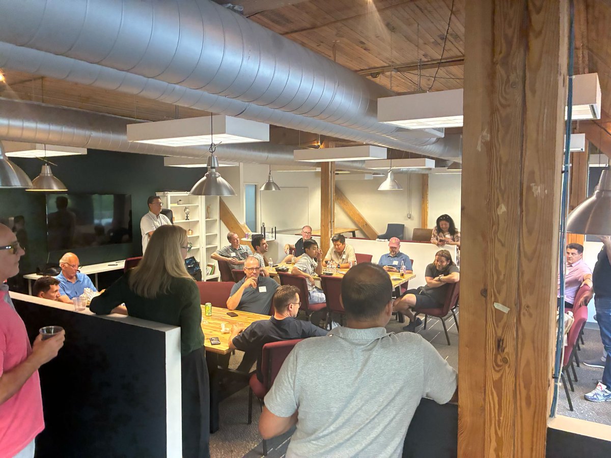 Another great Seattle event @Niftmint!