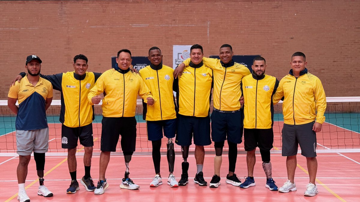 🇨🇴🏐 ¡Debut con doble jornada para nuestra Selección Colombia de Voleibol Sentado en la Copa América de Curitiba, Brasil!

✅ En su primer partido venció a Costa Rica 3–0 (25-16, 25-21, 25-13)
❌ En la tarde cayó ante el equipo local, Brasil, 0–3 (25-14, 25-7, 25-6)

#ImPARAbles