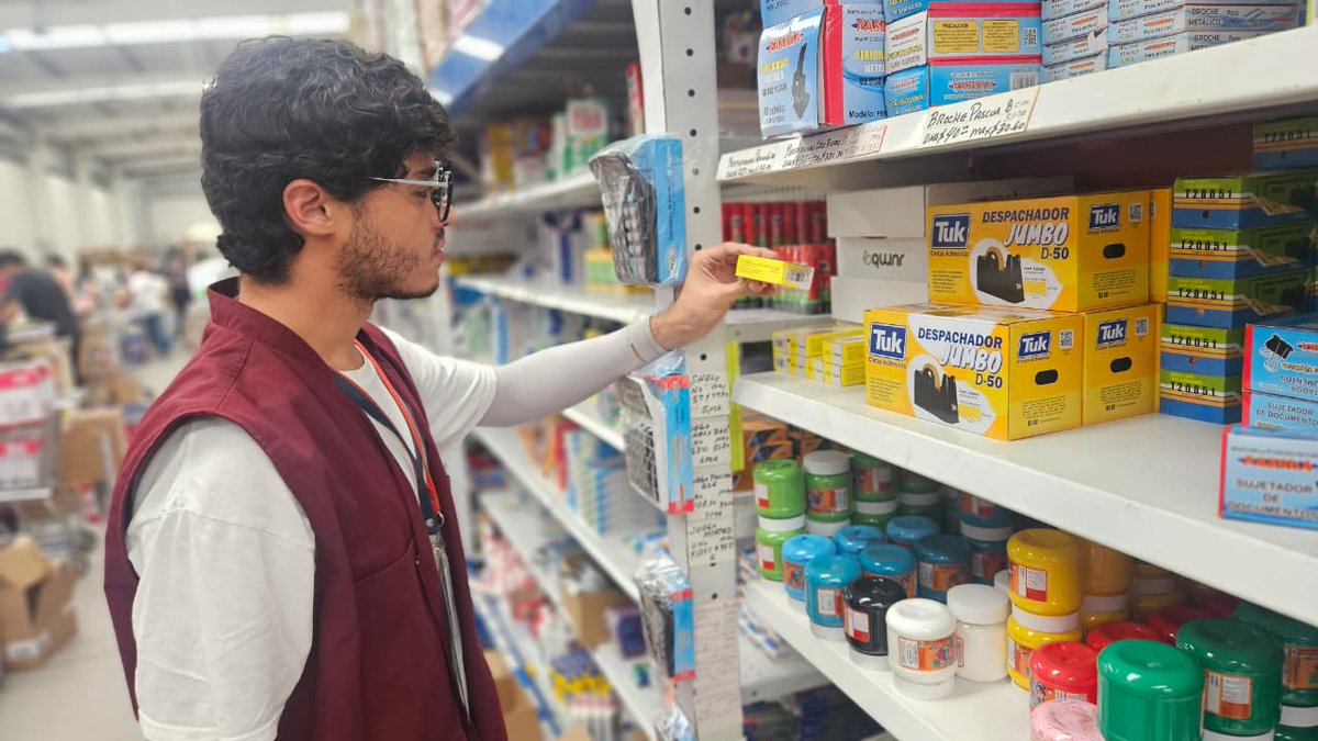 Juan Carlos Valerio (@jcarlos_valerio) on Twitter photo #Entérate || Profeco suspende ventas en Papelería Lozano Hermanos (#Puebla) y Papelería Scorpion (#Cuautlancingo) por no exhibir precios, no respetarlos y ofrecer información engañosa a los consumidores. #Entérate || Profeco suspende ventas en Papelería Lozano Hermanos (#Puebla) y Papelería Scorpion (#Cuautlancingo) por no exhibir precios, no respetarlos y ofrecer información engañosa a los consumidores.