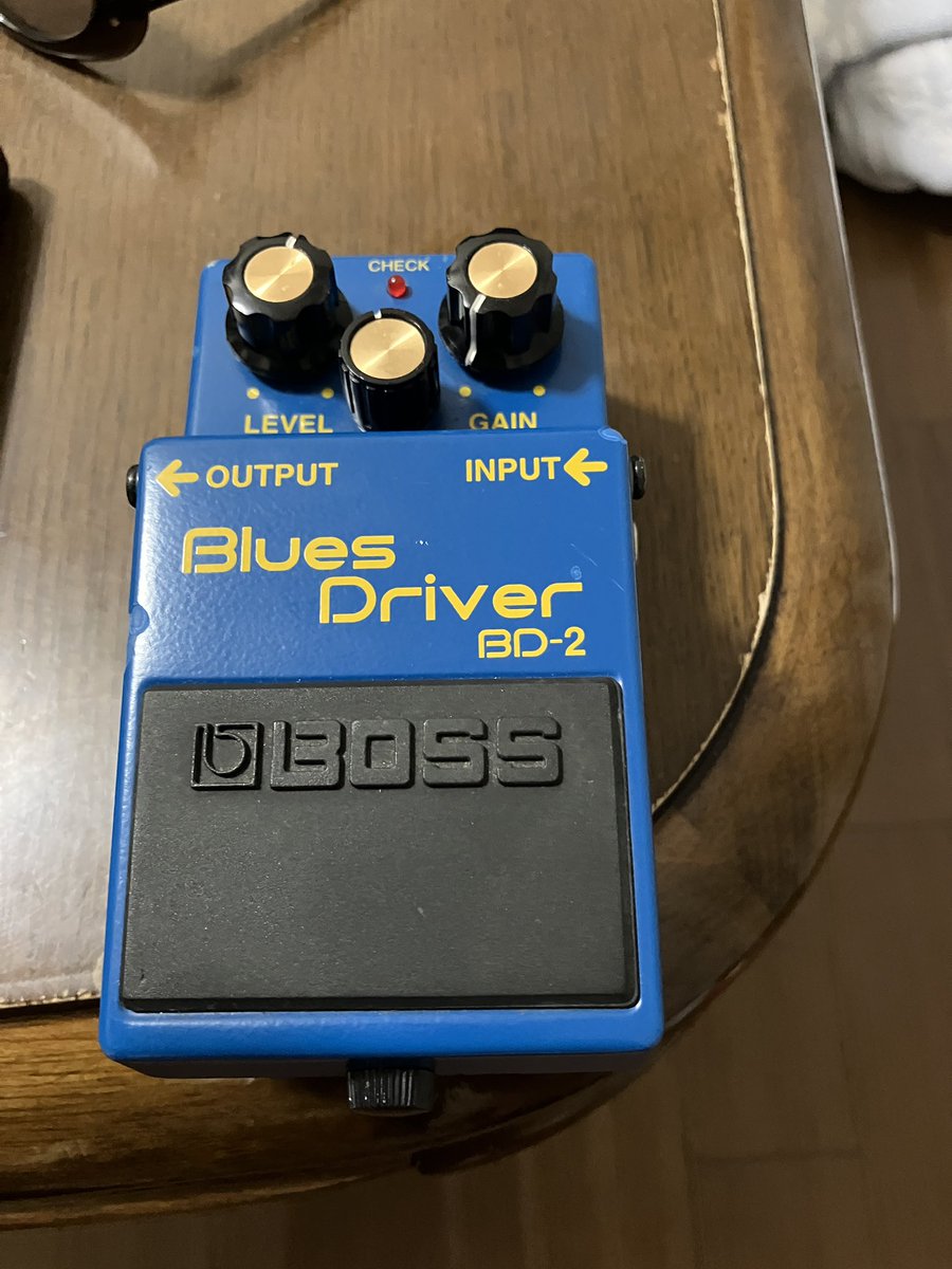 1969touyama's tweet photo. 新機材導入！ブルースドライバー！
ブースターとして使おうかな？
9/15のライブ向け、音作り研究しよう！
#ブルースドライバー
#9/15ライブatパドマ
#パドマ
#Runbull
#武装衝突 https://t.co/vijbpXBTFK