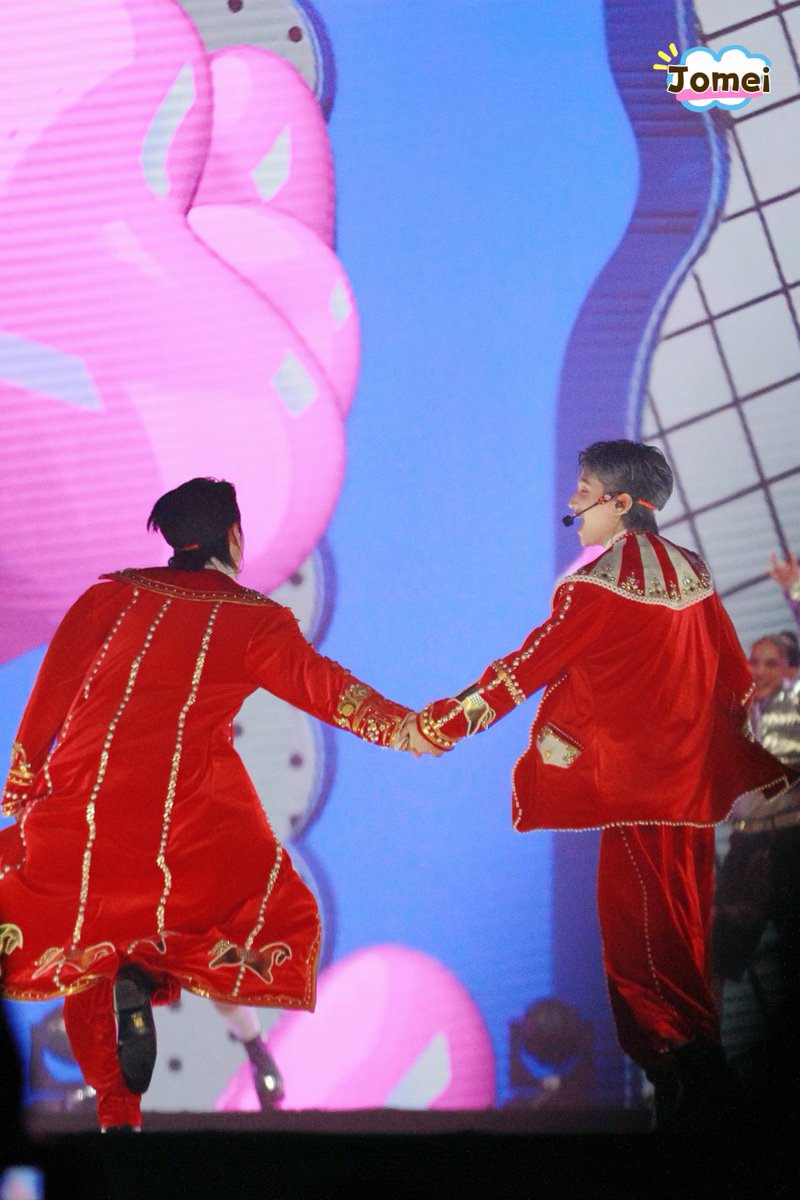 อยู่แบบนี้ไปนานๆเลยนะ

PSPW EXTRAORDINARY EIGHT

#ภภ8เดือนมันเริ่ดเลยล่ะ