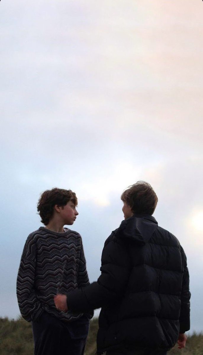 حياتي صعبة بدونك