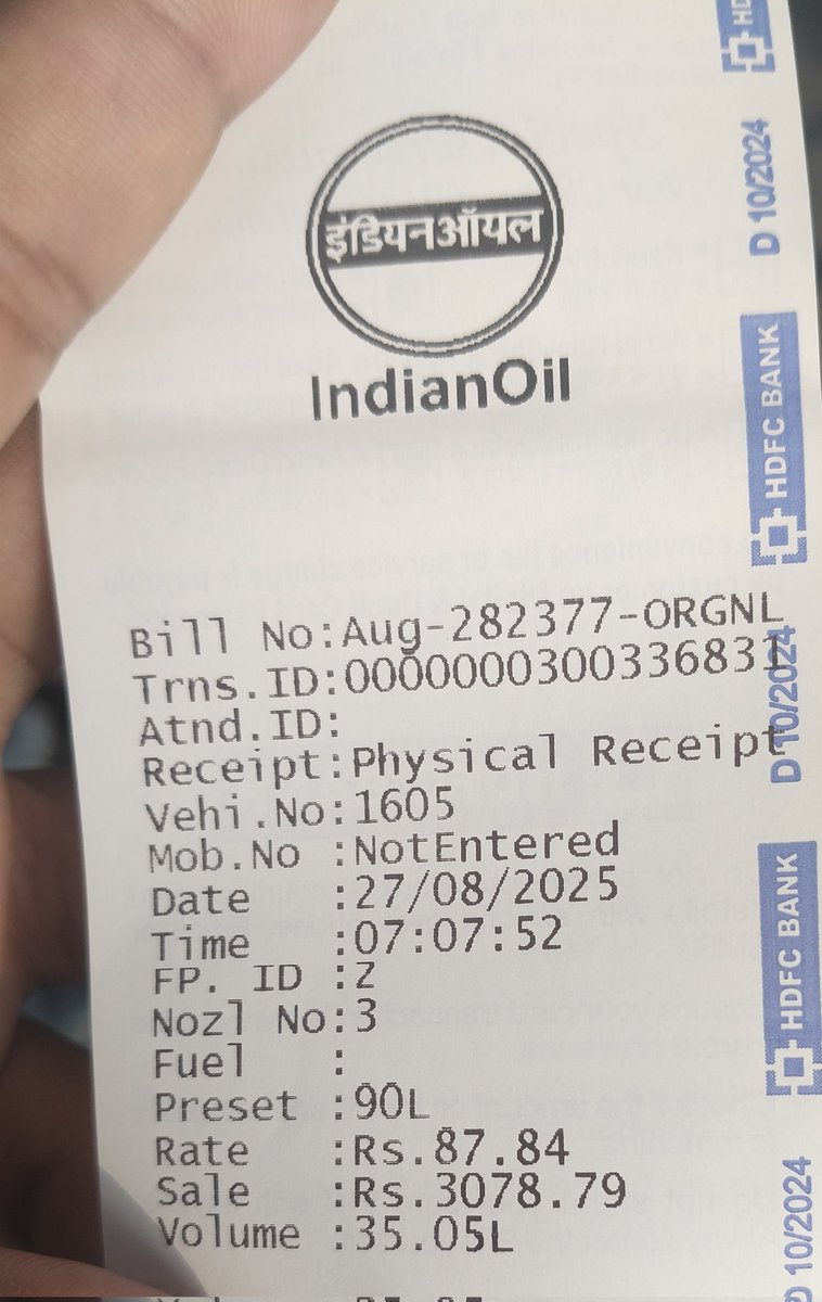 Aktrader1991's tweet image. Hey @IndianOilcl @DirPBD_iocl   @HardeepSPuri pump near mini secretariat patiala. when it was my turn, your pump meter pulled a magic trick—jumped ₹80 as soon as the nozzle was locked! ⛽️💸 Is this the #FastestTickInIndia or a new ‘entry fee’? Please check! #TransparencyPlease