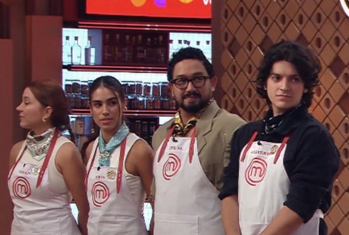 doenterr's tweet image. DANIELA NA FINAL E OS INSUPORTÁVEIS ESPUMANDO EM CASA #MasterChefBR