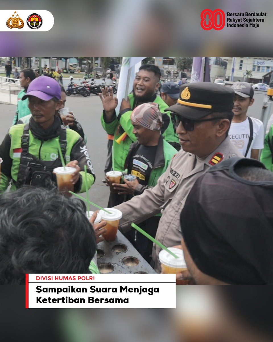 Menyampaikan aspirasi merupakan bagian dari hak demokrasi setiap warga negara. Polri hadir memastikan penyampaian aspirasi berjalan dengan damai, tertib, serta melindungi masyarakat. Mari Tertib Sampaikan Aspirasi dan Pastikan #DemokrasiTanpaAnarki