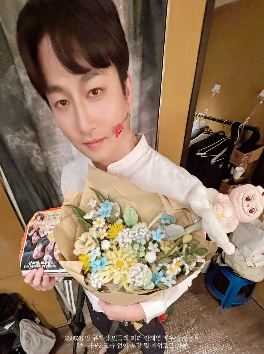 mubojago's tweet photo. 엠지 그리고 오엠지 ㅜㅜ https://t.co/mpxec8keWJ