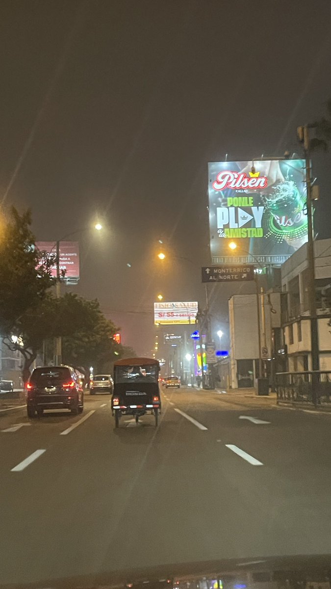 davizhing's tweet photo. @munisurco1 cada vez son más permisibles con este tipo de vehículos.. de ahí estaremos infestados y porque estamos en #Peru no tiene nada de malo 🤦🏻‍♂️💆🏻‍♂️ https://t.co/W2NbqyMZvZ