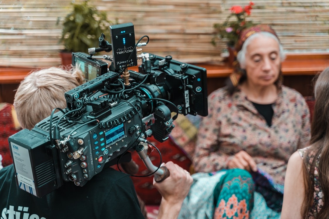 Microcybersec's tweet image. ✨ From video calls to remote troubleshooting—
Here’s how to help seniors with tech issues without being in the same room.
👉 microcybersec.com/post/best-ways…
#itsupport #SeniorTechHelp #itservicesforsenior