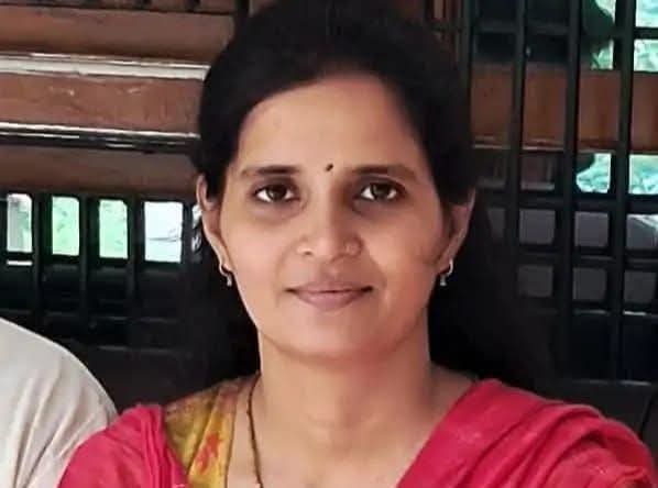 PSU_SLN's tweet image. तेलंगाना  में &apos;पंचायत एक्सपोज़र विजिट&apos; के लिए 08 से 12 सितम्बर सुल्तानपुर से पंचायत सहायक प्रिया सिंह का चयन हुआ है,
पंचायत सहायक यूनियन की तरफ से आपको बधाई  💐💐
आपकी यात्रा मंगलमय हो
@psunionup