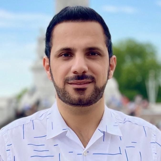 إذا كانت الأحزاب الاشتراكية الديمقراطية العربية التي تعقد اجتماعها في السليمانية تمارس “ديمقراطيَّتها” على شاكلة ديمقراطية الاتحاد الوطني، ولديها أجندة إقصاء المعارضين بالطريقة نفسها التي يتبعها رئيس الاتحاد عبر زجِّ زعماء المعارضة في المعتقلات، وخصوصاً "حزب الجيل الجديد" الذي