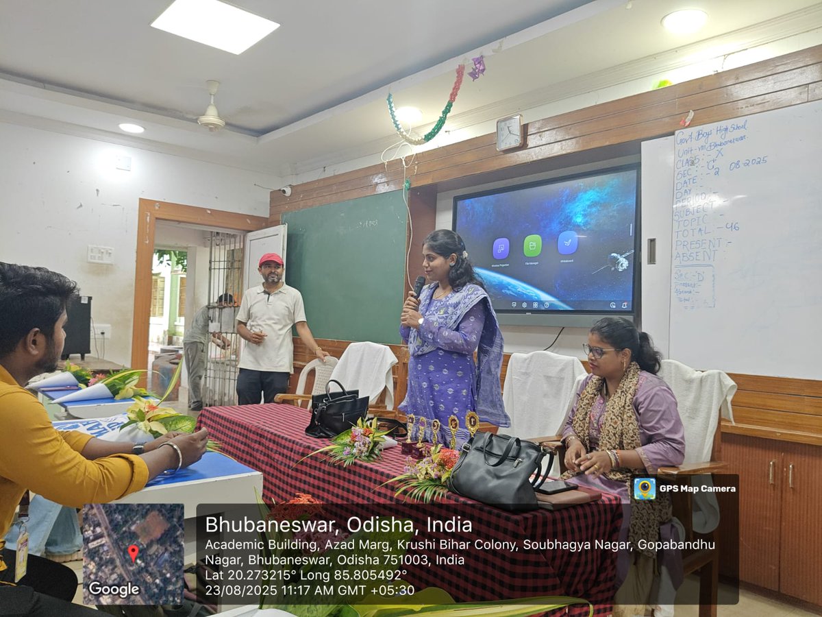 iic_cguodisha's tweet photo. Young Innovators Connect .
Igniting curiosity, creativity, and innovation among young mind.🚀
Our outreach program at Unit-8 School inspired students to explore Innovation, Entrepreneurship, and Design Thinking .
#ThinkCreate #Innovation #cguodisha #IIC https://t.co/wgAXvcw0Oz