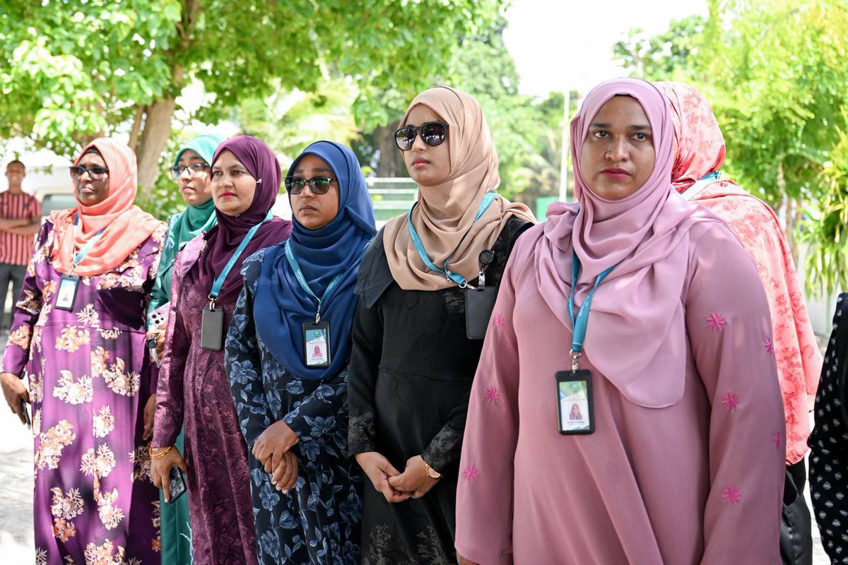 The President's Office (@presidencymv) on Twitter photo President Dr <a href="/MMuizzu/">Dr Mohamed Muizzu</a> attends the commencement of construction for the Kumundhoo Health Centre extension building. The ceremony was held today to mark the beginning of works that will expand healthcare services on the island.
#RayyithunGaathah #HaaDhaaluAtollVisit President Dr <a href="/MMuizzu/">Dr Mohamed Muizzu</a> attends the commencement of construction for the Kumundhoo Health Centre extension building. The ceremony was held today to mark the beginning of works that will expand healthcare services on the island.
#RayyithunGaathah #HaaDhaaluAtollVisit
