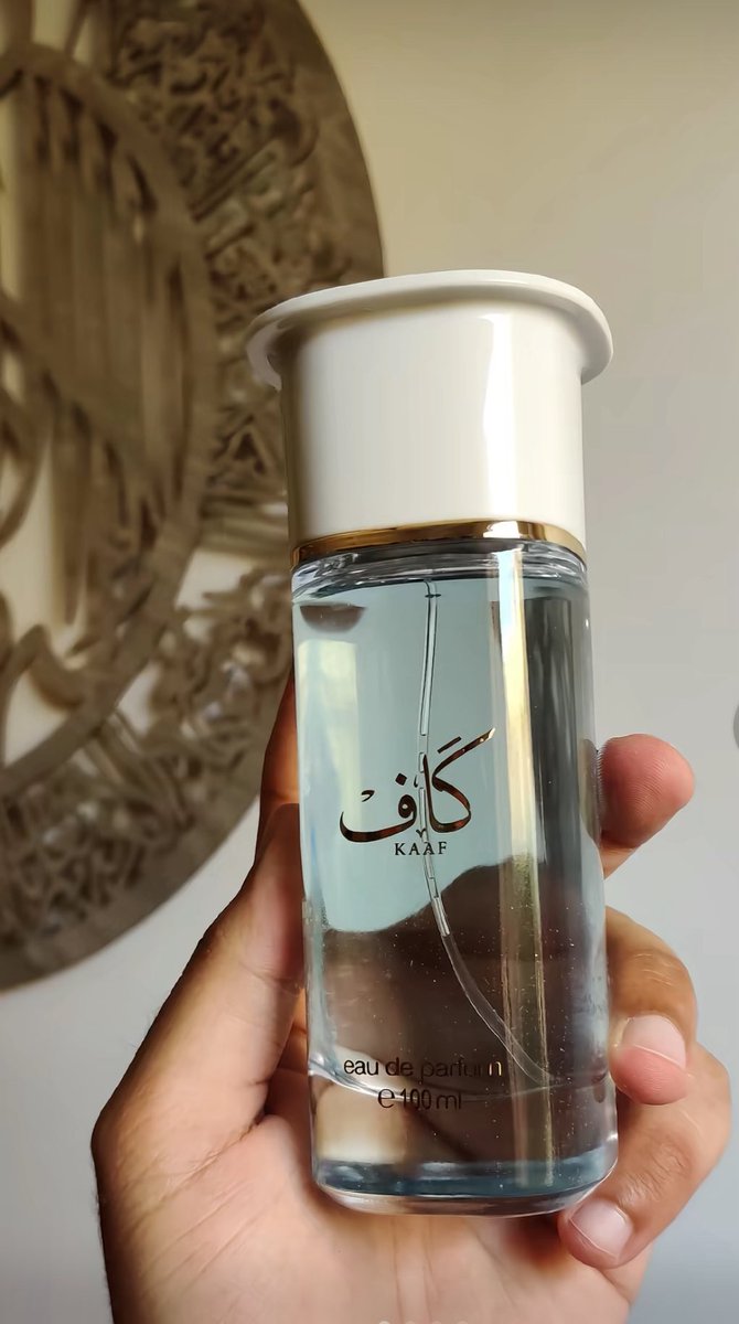SimisadeKelly's tweet image. Good morning, lovers of Arabian perfumes 😍
This is KAAF by AHMED AL MAGHRIBI
Long lasting, good projection and very mature, clean/fresh fragrance. 
🏷️: 56,000
📍: LAGOS
NATIONWIDE DELIVERY 🚚 ✅