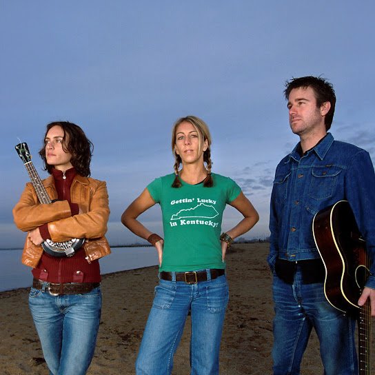 elsotaescala's tweet photo. #bersions
1126.- #EmilyBarker & #LukasDrinkwater "London Still" -2022- (#DonnaSimpson, #JoshCunningham, #VikkiThorn) #TheWaifs -2002-
https://t.co/3P6Paubw51 https://t.co/v49kPi0Yvj