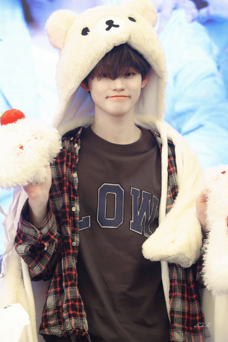 250827 Pop Merch Fansign

#辰乐 #チョンロ 
#CHENLE #천러 
#NCTDREAM #NCT