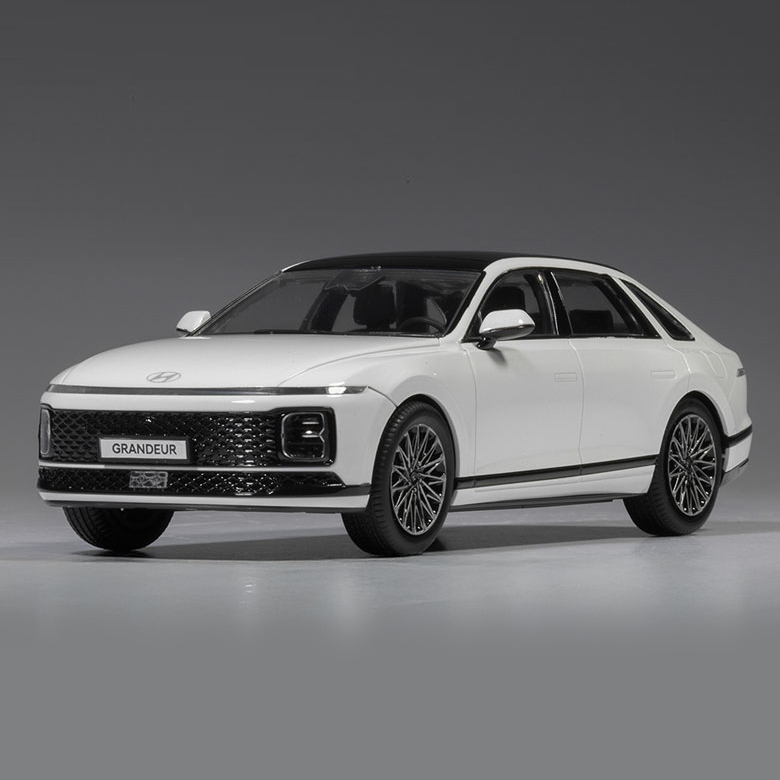 [박서방 본점]
아카데미 프라 재입고

1/1000 타이타닉호 MCP다색사출
1/700 타이타닉LED세트 MCP

<자동차 프라모델>
1/43 BMW Z3 M로드스터 
1/32 아우디A5
1/43 메르세데스 벤츠 SLS AMG 로드스터
1/24 현대 그랜저 HG (MCP)
1/24 현대 포니
1/24 현대 그랜저 GN7 (MCP)

blog.naver.com/psb0083/223985…