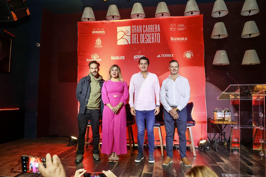 gradillasrob's tweet photo. Estoy muy orgulloso de compartir con todo México, la Gran Carrera del Desierto, un producto turístico deportivo, innovador y que proyecta al mundo las riquezas naturales de Sonora. 🌵

Gracias al impulso y visión de nuestro Gobernador @AlfonsoDurazo, quien ha dedicado un gran esfuerzo al desarrollo económico y turístico de la región, esta mañana presentamos ante medios de comunicación en la CDMX la 4ta edición de esta Gran Carrera, que tendrá lugar en Puerto Peñasco los próximos 18 y 19 de octubre.🏃🏼‍♀️🏃🏽‍♂️

¡Sonora está de moda a nivel internacional!👏🏽