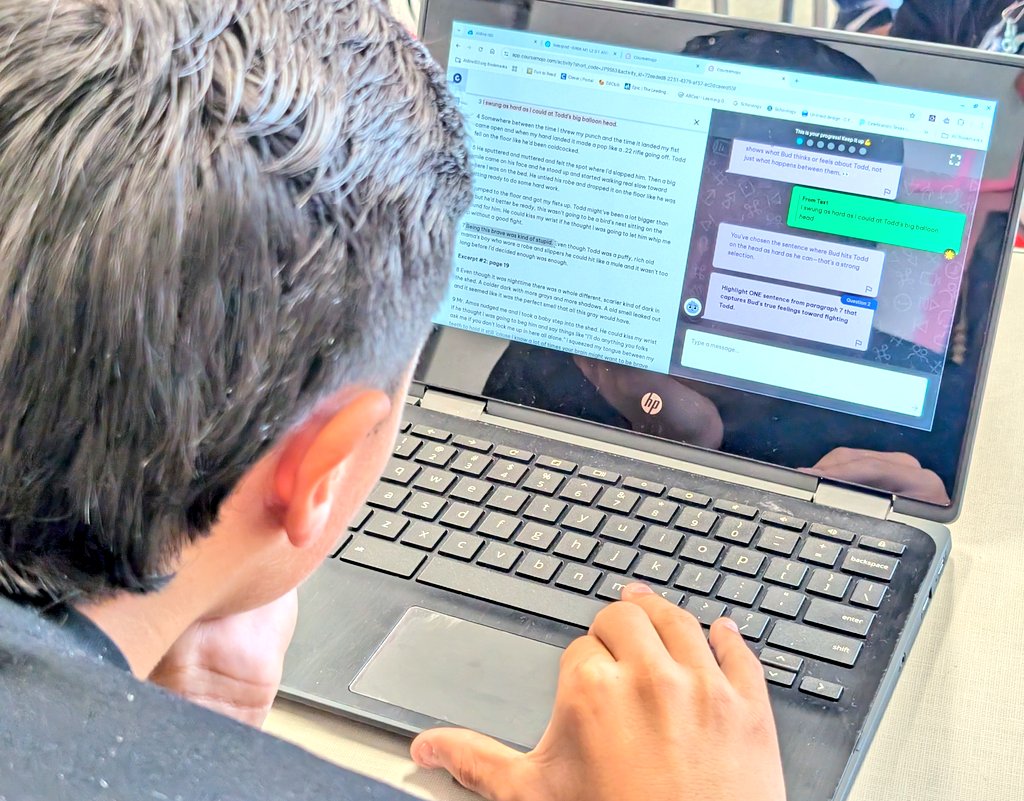 emytomita's tweet photo. These dual language students are really engaged in #CourseMojo @MeadMS_AISD @CurriculumMatrs @GreatMindsEd #WitWisdom Enjoyed seeing kids using the list of transition words to write their paragraph &amp; Ms. Mondragon checking her board that kids are on track. https://t.co/cVix0VCYWc