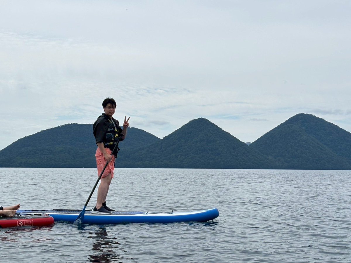 ski_mit's tweet image. 2025.8.13~14
スキー部の夏イベントでキャンプへ！
夜はBBQで盛り上がり、翌朝は洞爺湖でSUPとカヌーを体験し、自然の中でリフレッシュすることが出来ました🛶

興味のある方、ぜひ一緒に活動しませんか？新入部員・体験大歓迎です！

#室蘭工業大学スキー部 #室蘭工業大学 #スキー #大学生 #北海道