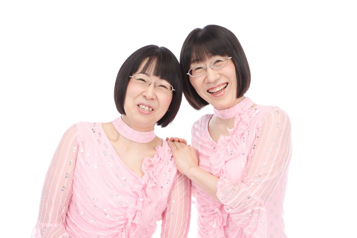 阿佐ヶ谷姉妹、朝ドラでトキとヘブンを見守る蛇と蛙の声を担当

2025年度後期連続テレビ小説「ばけばけ」🐍🐸

江里子：蛇役と聞いて納得したわ
美穂：私蛙好きだし、蛙でよかったわ

▼コメント
natalie.mu/owarai/news/63…

#ばけばけ