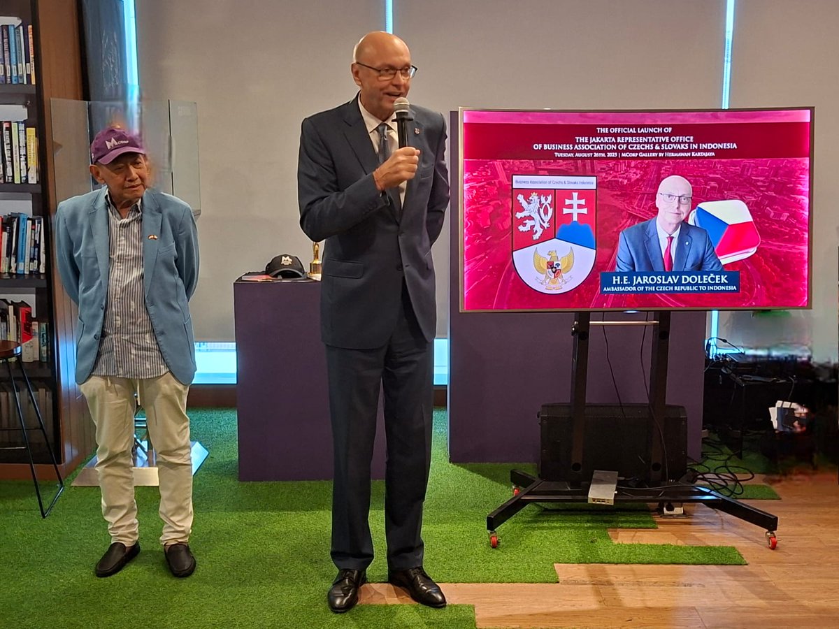 🎉 Skvělá zpráva z Jakarty! Na prestižní adrese EightyEight@Kasablanka byla otevřena kancelář Podnikatelského sdružení Čechů a Slováků v Indonésii. Blahopřejeme a těšíme se na společné projekty 🇨🇿🇸🇰🇮🇩.