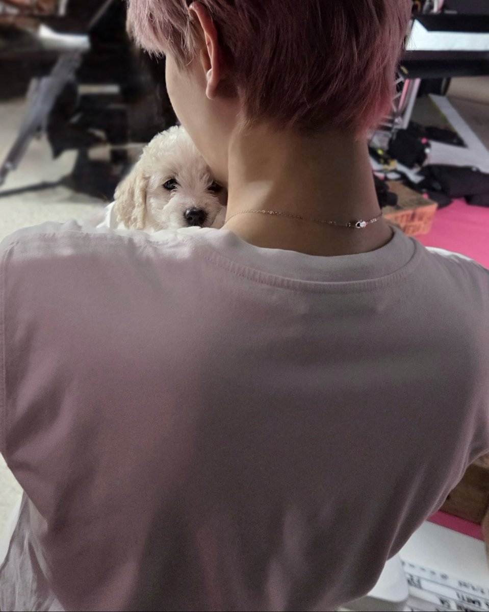 NINETIESFACE's tweet image. i’m #KILLING myself