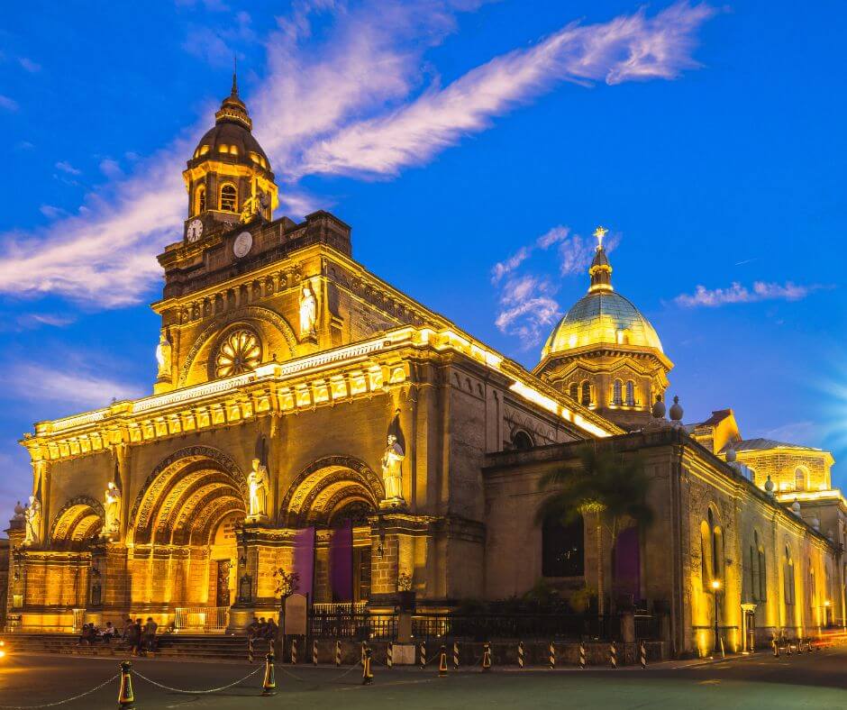 KGMResorts's tweet image. 🏛️ From bahay kubo to bamboo eco-resorts—Philippine architecture is a story of culture, climate, and craft. 🇵🇭
 Dive into a blog that explores tradition.
 🔗 kgmresorts.com/post/philippin…
 #ArchitecturePH #PhilippineHeritage #BahayNaBato #KGMResortBlogs #FindingUtopia