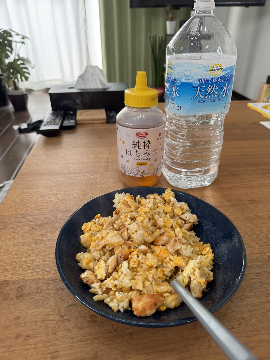 今日もいつも通り。

出勤前のジムは日課です👍

忘れられない時間を提供できる様に。

本日出勤です。
よろしくお願いいたします！