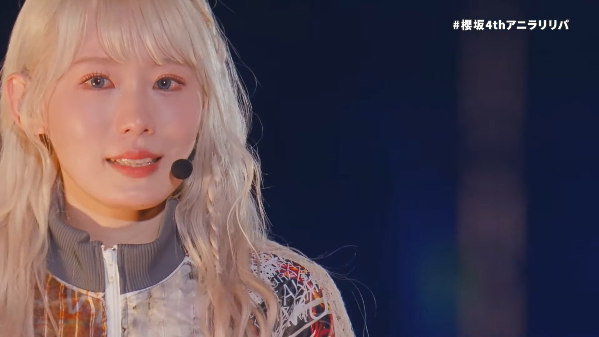 櫻坂46 小池美波 2024サンタヒキ直筆サイン 61NFIvNhLtL._AC_SY200_QL15_.jpg